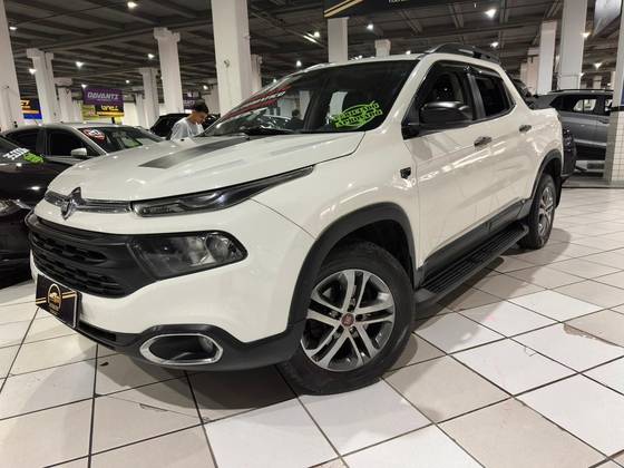FIAT TORO 1.8 16V EVO FLEX FREEDOM AT6 FIAT TORO 1.8 16V EVO FLEX FREEDOM AT6